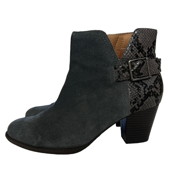 Vionic Naomi Grey Snake Print Bootie Water-resistant 2.5” Heel - Picture 2 of 9